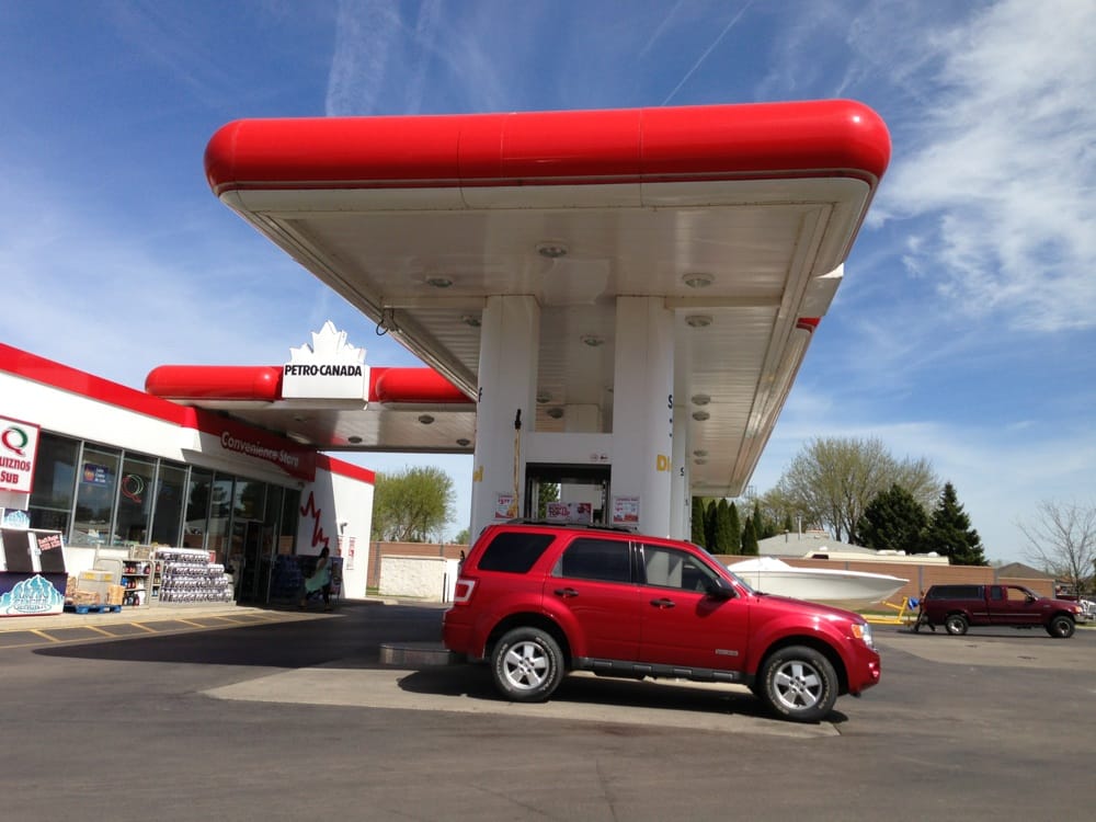 PETRO CANADA LASALLE Updated September 2024 1915 Front Road