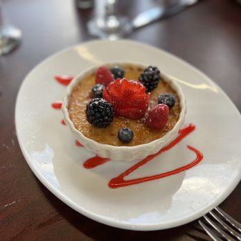 Wayfinder - Crème brûlée - American Near Me - Estes Park, Colorado