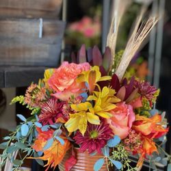 HeavenEssence Floral & Gifts