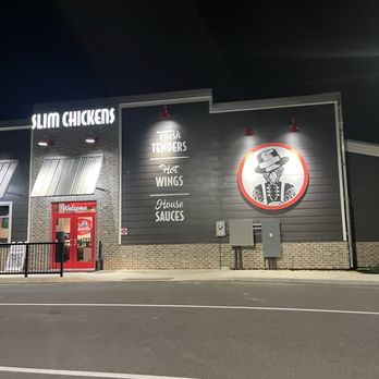 Slim Chickens - Outside - Chicken Shop Near Me - Davenport, Florida