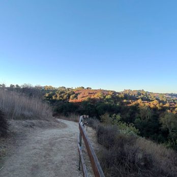 Steep Canyon Trailhead - Hiking Near Me - Diamond Bar, California