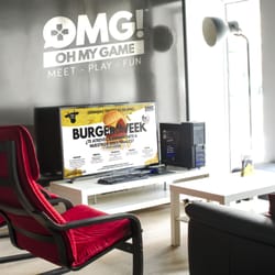 Oh My Game! Bar - Siéntete como en casa en nuestro "Living Room"