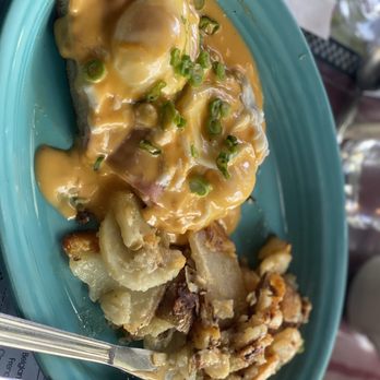 Molly's Souper - Billye's Benedict - Breakfast & Brunch Near Me - Upland, California