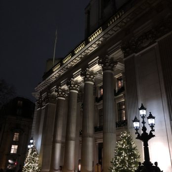 Four Seasons Hotel - Outside - Hotels Near Me - London, XGL