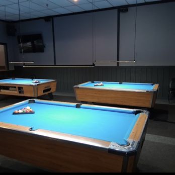 Break & Run - Pool Halls Near Me - Fort Wayne, Indiana Break & Run - Pool Halls Near Me - Fort Wayne, Indiana