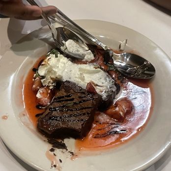 Bonefish Grill - Macadamia Nut Brownie - Seafood Near Me - Rockville Centre, New York