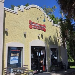 Redbones Bakery - Storefront