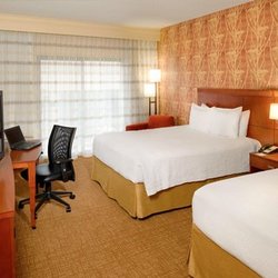 Courtyard by Marriott St. Louis Creve Coeur