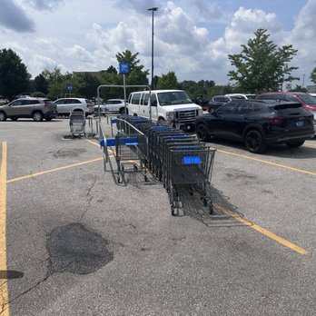 Walmart Supercenter - This place should be called the league of 3rd world nations. - Department Stores Near Me - Florence, Kentucky