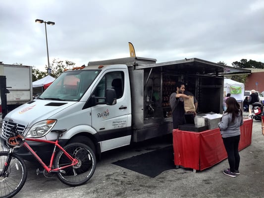 ROLI ROTI ROTISSERIE & CATERING - Updated December 2025 - 17 Photos ...