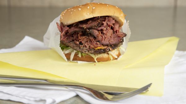 Burgers Supreme by null