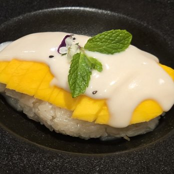Mana Thai Kitchen - mango sticky rice - Thai Near Me - Houston, Texas