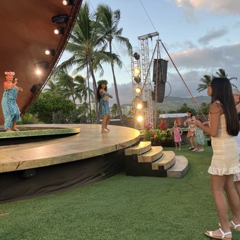 Kaula Luau - Girls participating in the Hula - Performing Arts Near Me - Kapolei, Hawaii