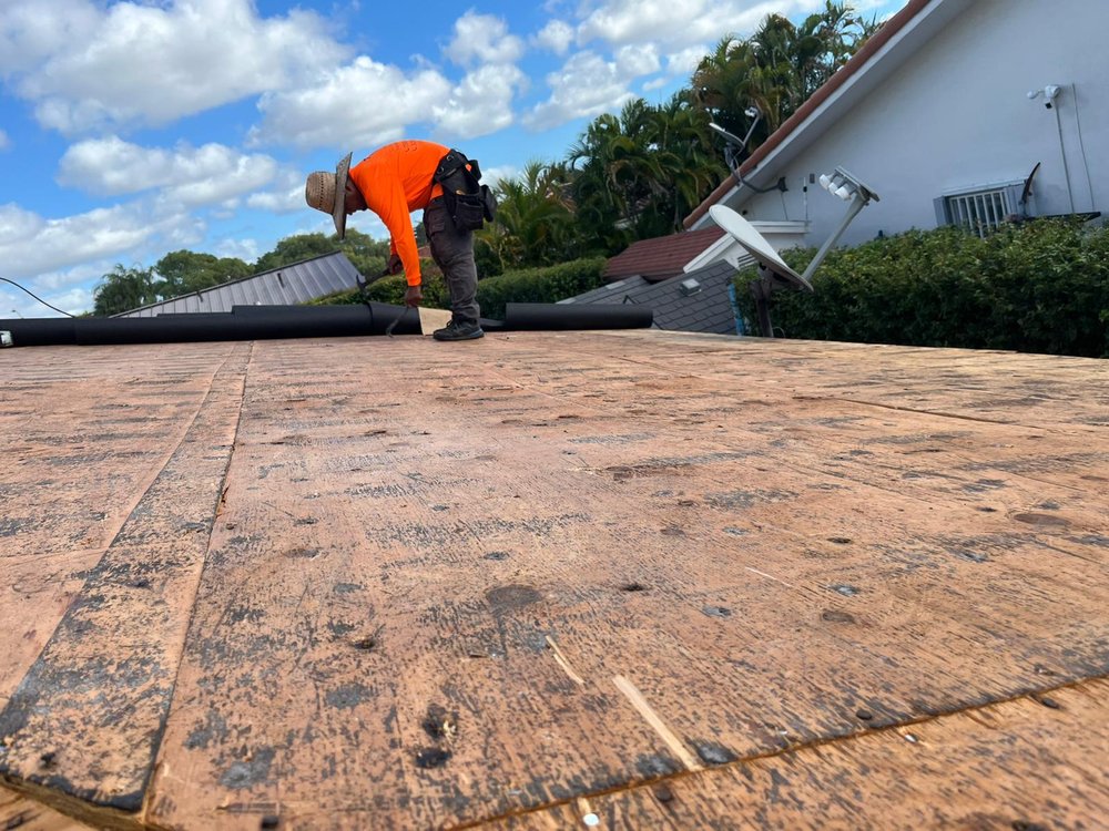 Slide of HD Contracting