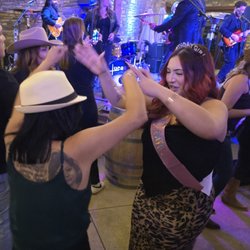 Rockin' Wine Tours