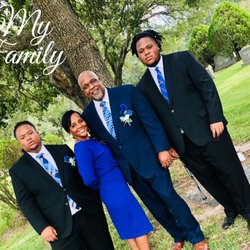 Hopewell Missionary Baptist Church - Pastor Clay and his family.