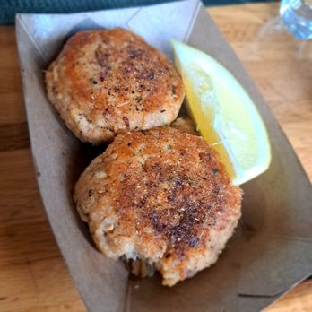 Wicked Lobsta - Crab cakes - Seafood Near Me - Boston, Massachusetts