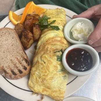D'Angelo's Bakery - Custom Omelet - Breakfast & Brunch Near Me - Santa Barbara, California D'Angelo's Bakery - Custom Omelet - Breakfast & Brunch Near Me - Santa Barbara, California