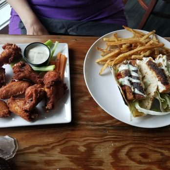 The Island Hideaway - Chicken wings, Hideaway Tacos, and the most amazing fries I have ever tasted. - Seafood Near Me - Solomons, Maryland