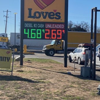 Love's Travel Stop - Gas Stations Near Me - Erick, Oklahoma Love's Travel Stop - Gas Stations Near Me - Erick, Oklahoma