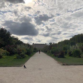 Jardin des Plantes - Botanical Gardens Near Me - Paris, 75
