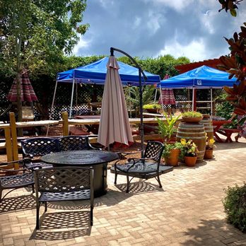 Coasters Pub & Biergarten - A Biergarten! - Pubs Near Me - Melbourne, Florida