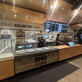 California Fish Grill - Super clean restaurant - Seafood Near Me - Sacramento, California California Fish Grill - Super clean restaurant - Seafood Near Me - Sacramento, California