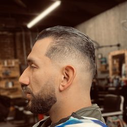 Empresarios Barber Shop
