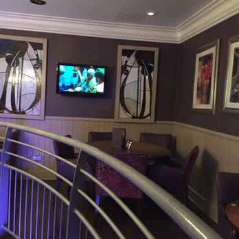 Fitzroy's Restaurants - Cafes Near Me - Londonderry, DRY