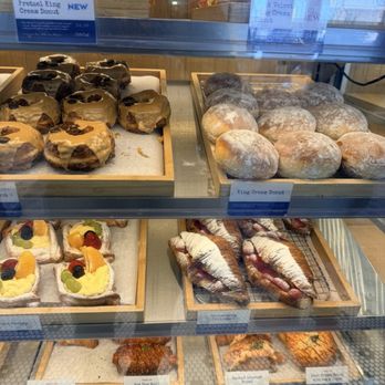 Paris Baguette - Bakeries Near Me - Montvale, New Jersey Paris Baguette - Bakeries Near Me - Montvale, New Jersey