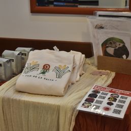 Merch Merch