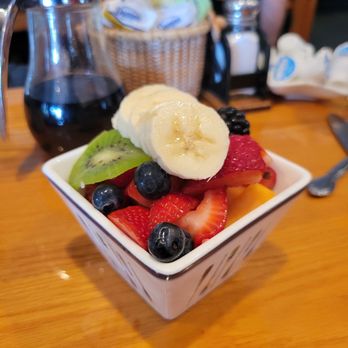 Cove Cafe - American Near Me - Ogunquit, Maine