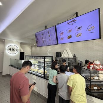 Bijou - Desserts Near Me - Houston, Texas Bijou - Desserts Near Me - Houston, Texas