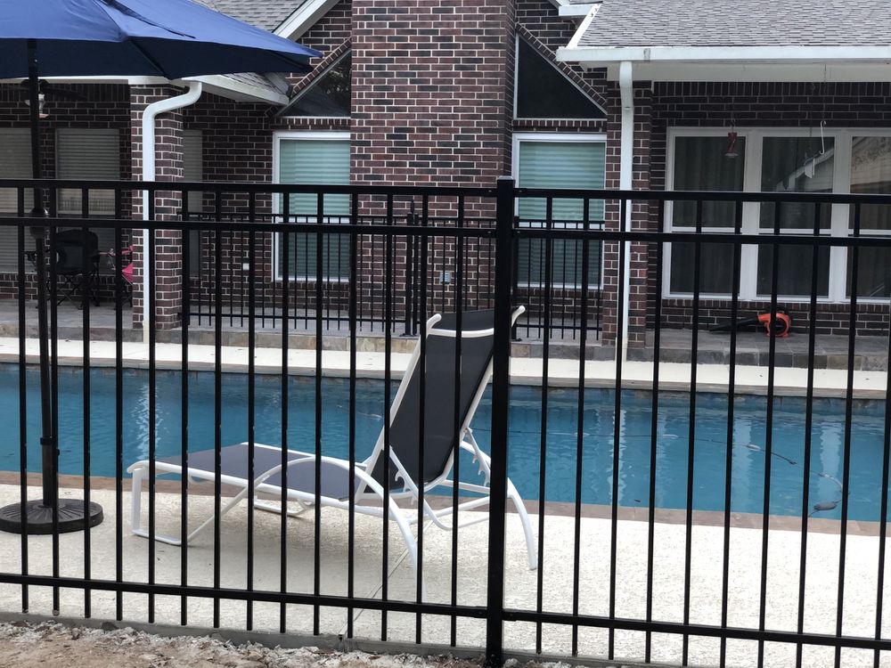 Slide of Sierra Madre Fence