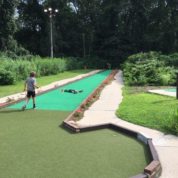 Putts and More - Favorite hole - Mini Golf Near Me - Holliston, Massachusetts
