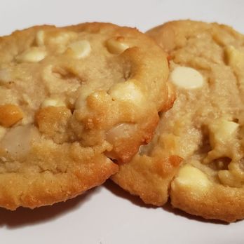 Insomnia Cookies - Bakeries Near Me - Claremont, California Insomnia Cookies - Bakeries Near Me - Claremont, California