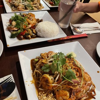 Thai Sapa - Shrimp pad Thai - Thai Near Me - Springdale, Utah Thai Sapa - Shrimp pad Thai - Thai Near Me - Springdale, Utah