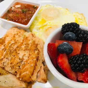 Off Street Cafe - Salmón & eggs - American Near Me - Cerritos, California Off Street Cafe - Salmón & eggs - American Near Me - Cerritos, California