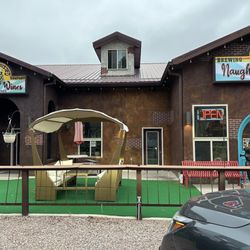 Sick-N-Twisted Brewery - Outside
