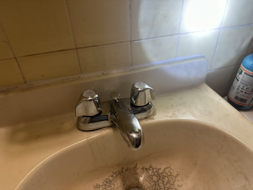 Slide of Ndoye Management