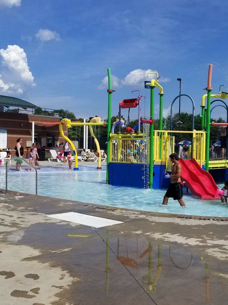 SPLASH VALLEY WATER PARK 21 Photos & 11 Reviews 7415 Wood Haven Rd