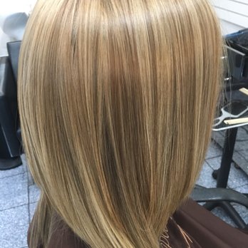 Roman Kuzichev - Hair Stylists Near Me - Del Mar, California Roman Kuzichev - Hair Stylists Near Me - Del Mar, California