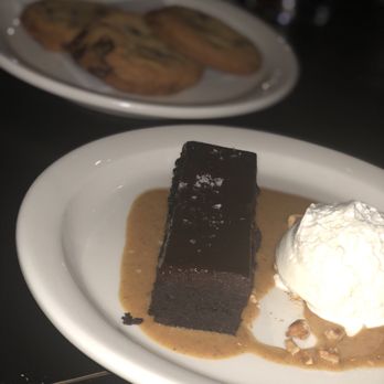 Osa - Dessert - flourless cake and cookies - Cocktail Bars Near Me - Middletown, Connecticut