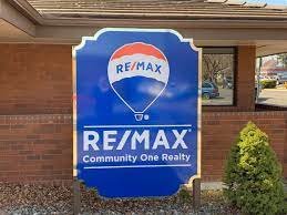 RE/MAX COMMUNITY ONE REALTY - Updated August 2024 - 511 N Pine St ...