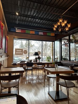 Momo cafe by null