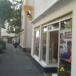 Sali's Afro Barber Shop - The front of salisafrobarbershop
