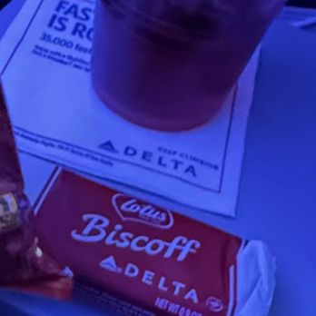 Delta Air Lines - Airlines Near Me - Portland, Oregon