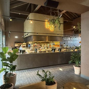 honest greens - Kitchen Area - Vegan Near Me - Lisbon, 11