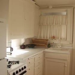 The Cabin - Kitchen