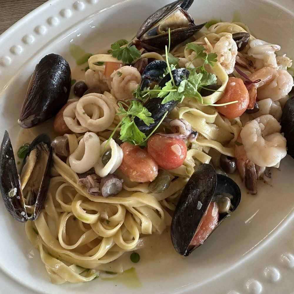 Rose Gose - Homemade Seafood Pasta - Cocktail Bars Near Me - Austin, Texas Rose Gose - Homemade Seafood Pasta - Cocktail Bars Near Me - Austin, Texas